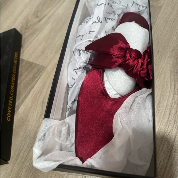 Lulus Sylviee Ivory Satin Pointed-Toe Bow Mules - Picture 3 of 4